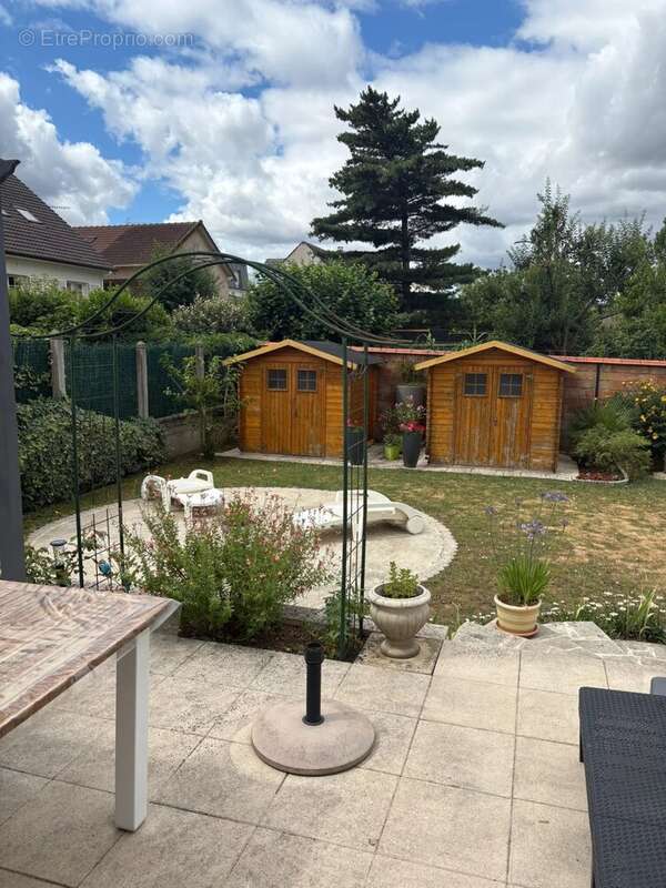 Maison à VIGNEUX-SUR-SEINE