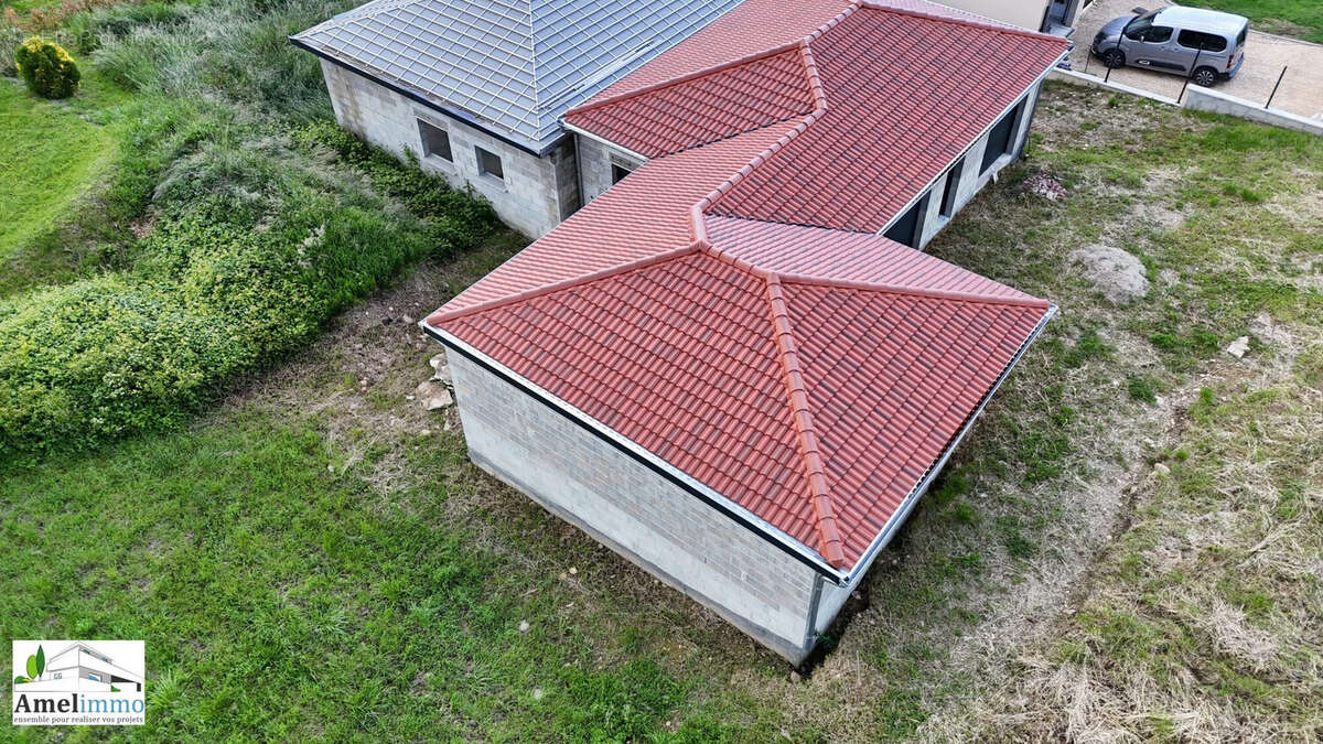 Maison à HAUTERIVES