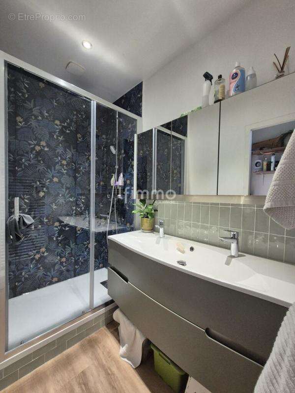 Appartement à MARSEILLE-11E
