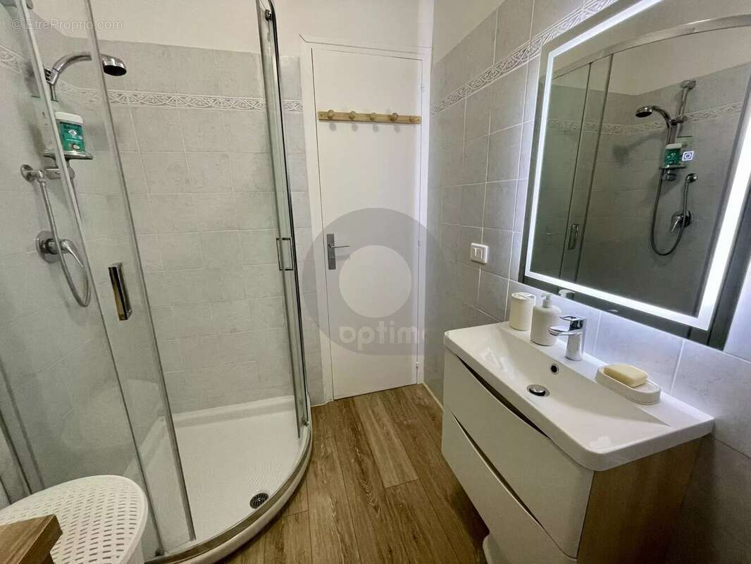 Appartement à MENTON