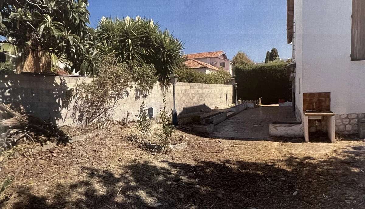 Maison à MARSEILLE-11E