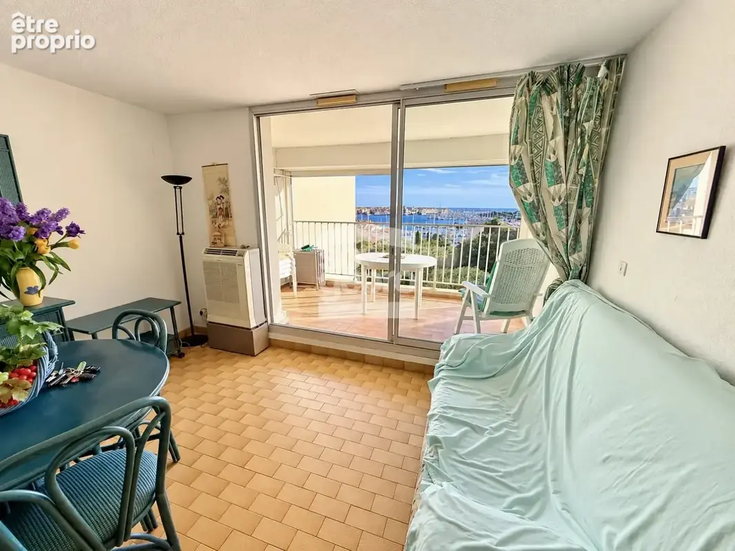 Réf : 2360 - Vente 2 Pièces cabine, avec magnifique vue Port et cellier au Cap d'Agde ! - photo 5