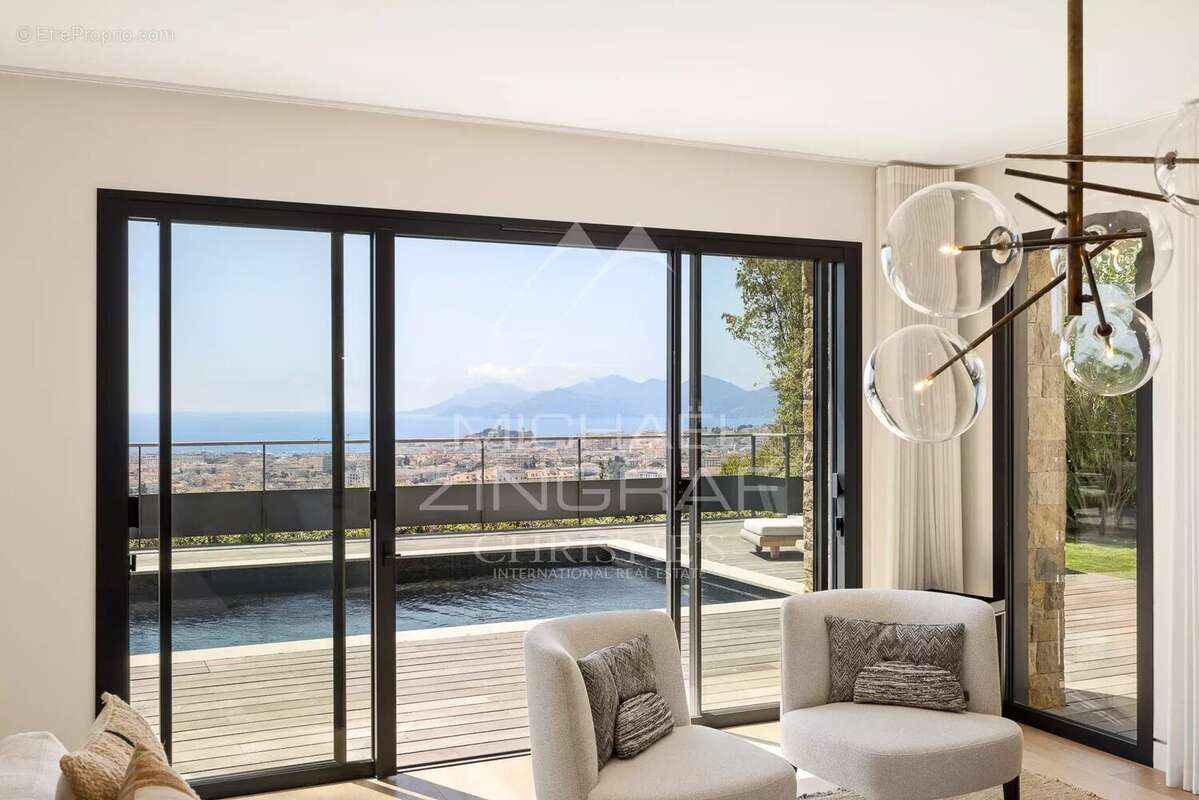 Maison à CANNES