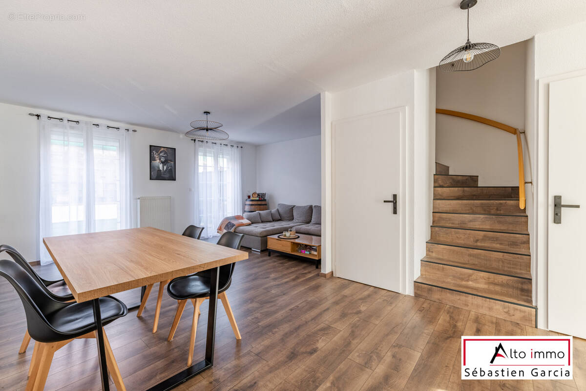 Maison à SOULTZ-SOUS-FORETS