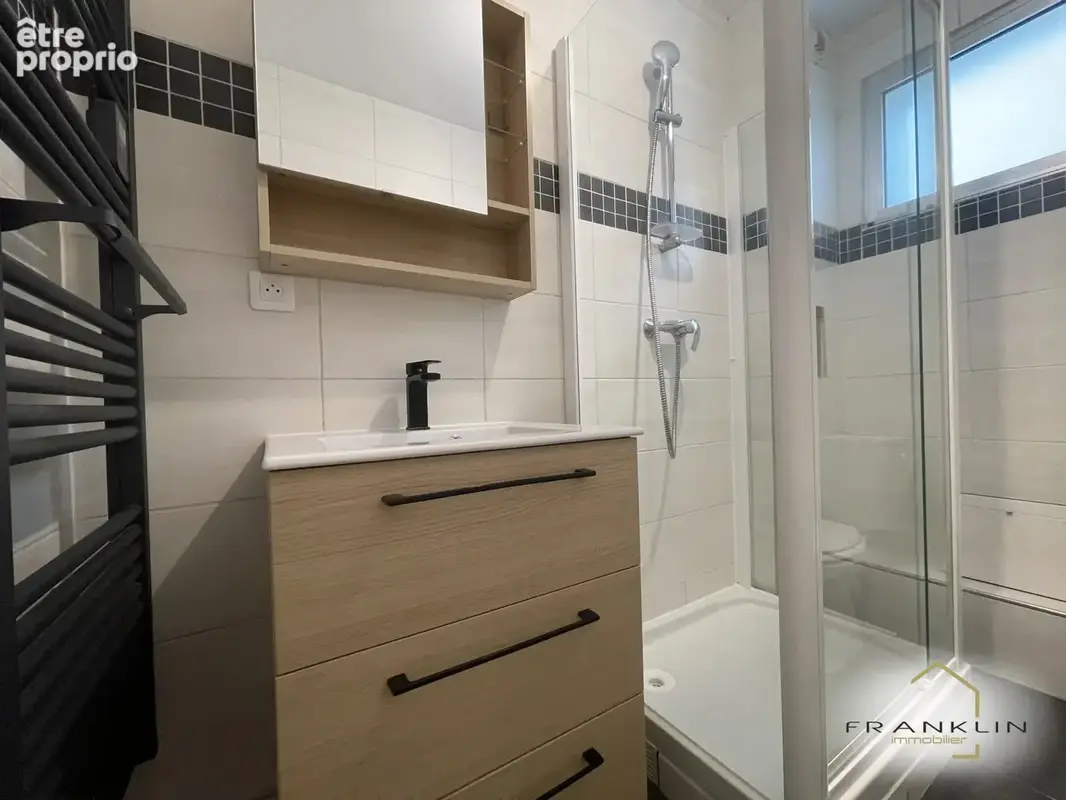 Mitry-Mory - Appartement F2 - 40 m2 habitables - 1 chambres - 1 cave - photo 6