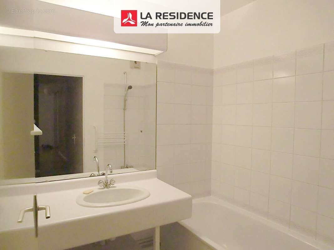 Appartement à MONTIGNY-LE-BRETONNEUX
