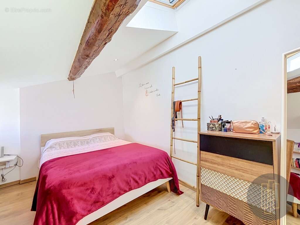 Appartement à VILLEFRANCHE-SUR-SAONE