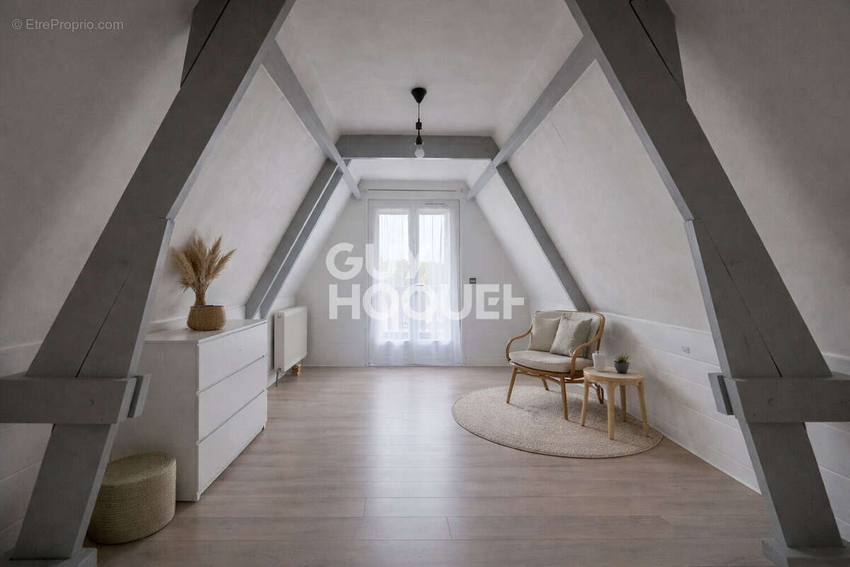 Maison à FLINS-SUR-SEINE