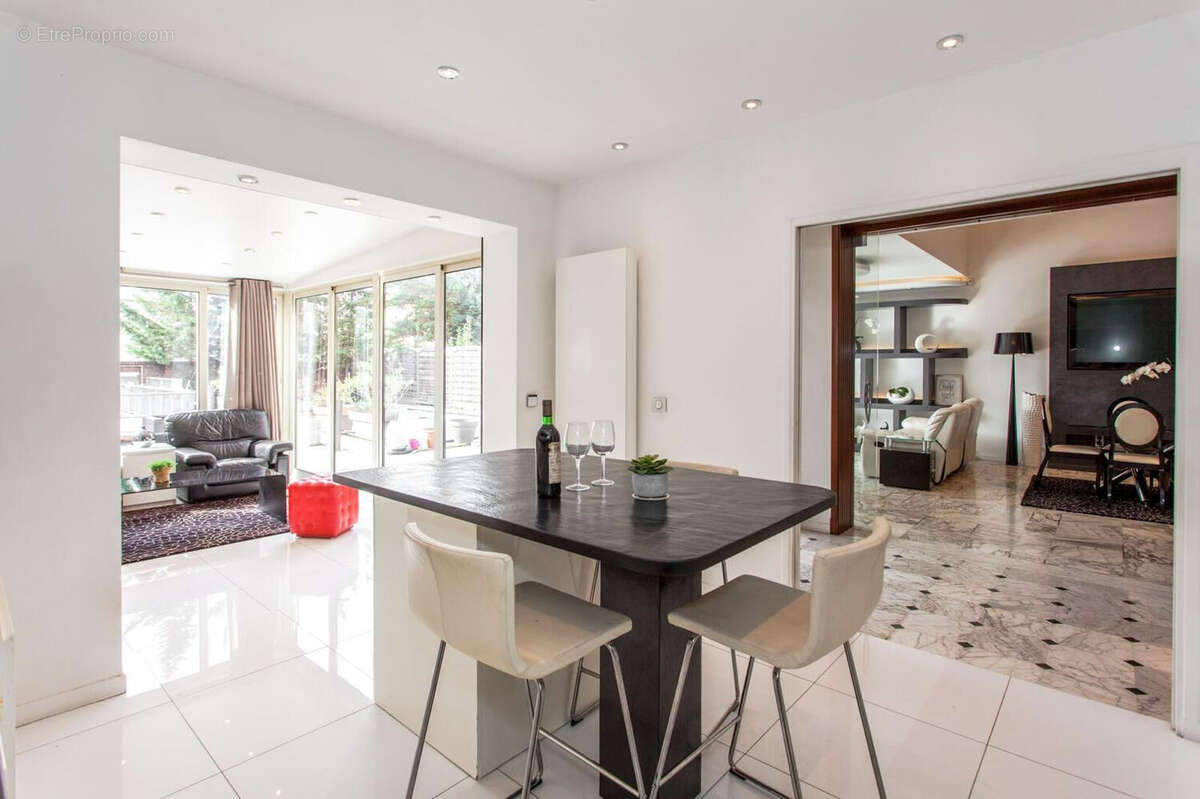 Maison à vendre à Champigny-sur-Marne - Rare opportunité - photo 15