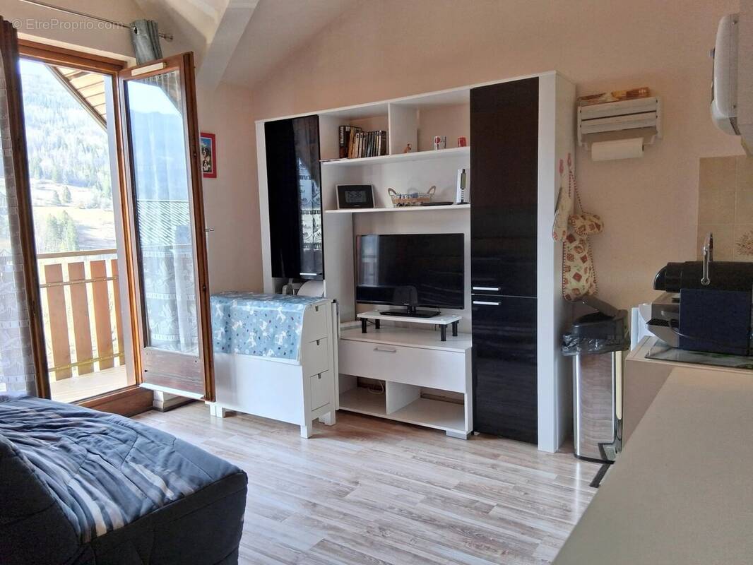 Appartement à LELEX