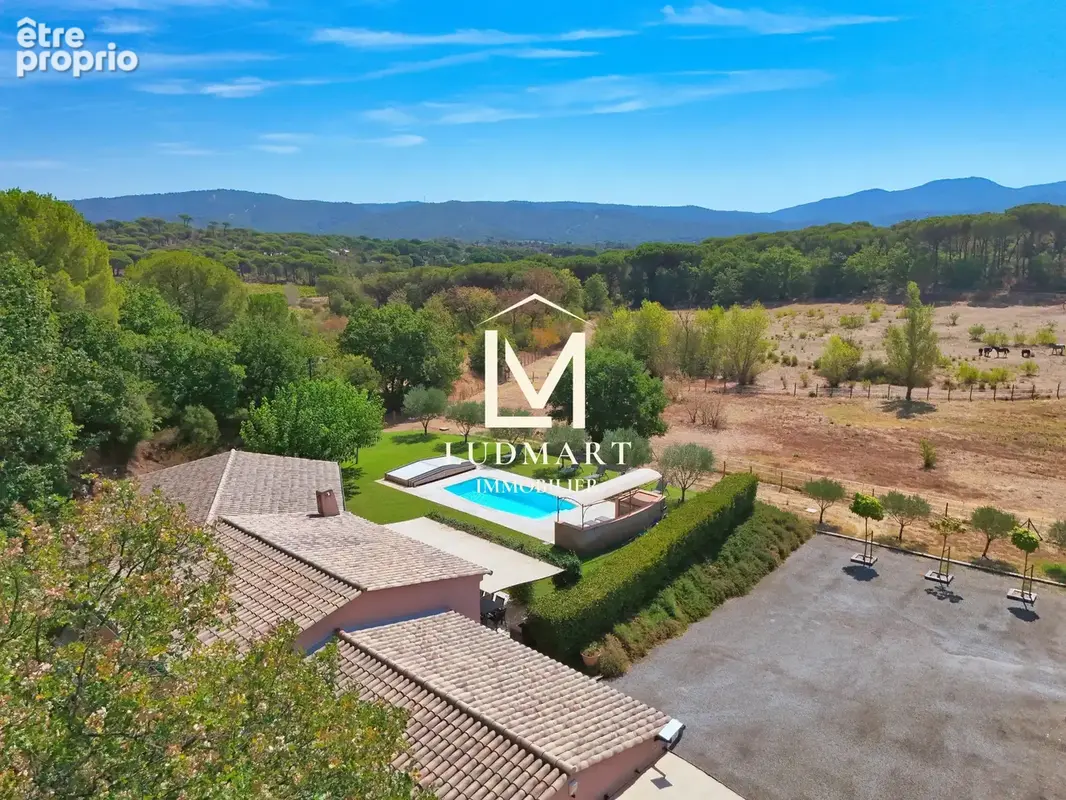 Vidauban   Villa récente de plain-pied avec piscine sur environ 7 500 m2 - photo 15