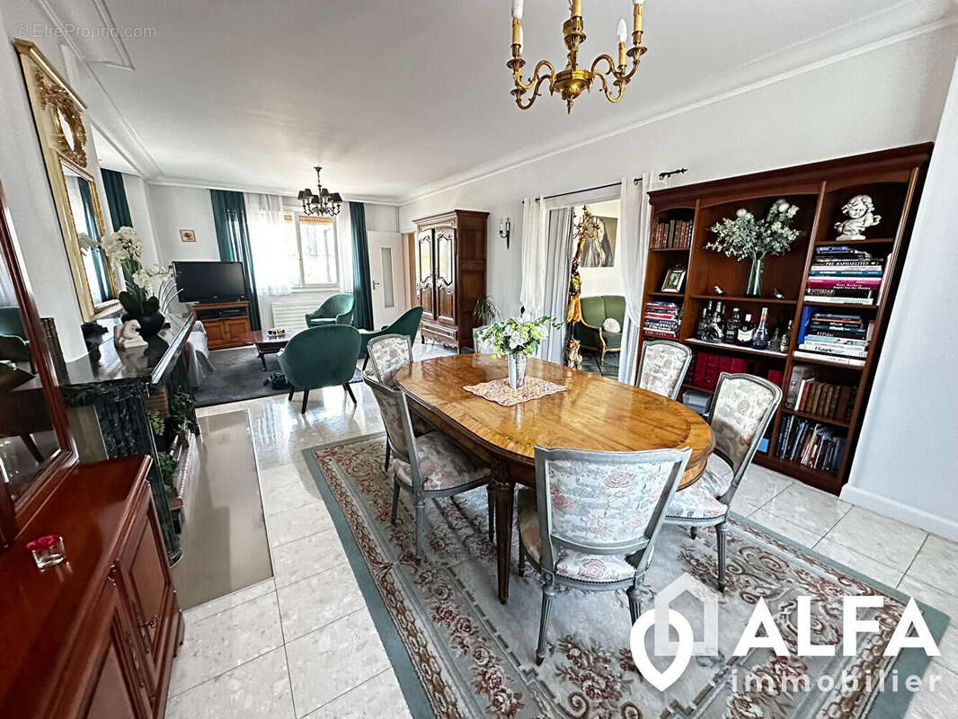 Maison à MONTMORENCY