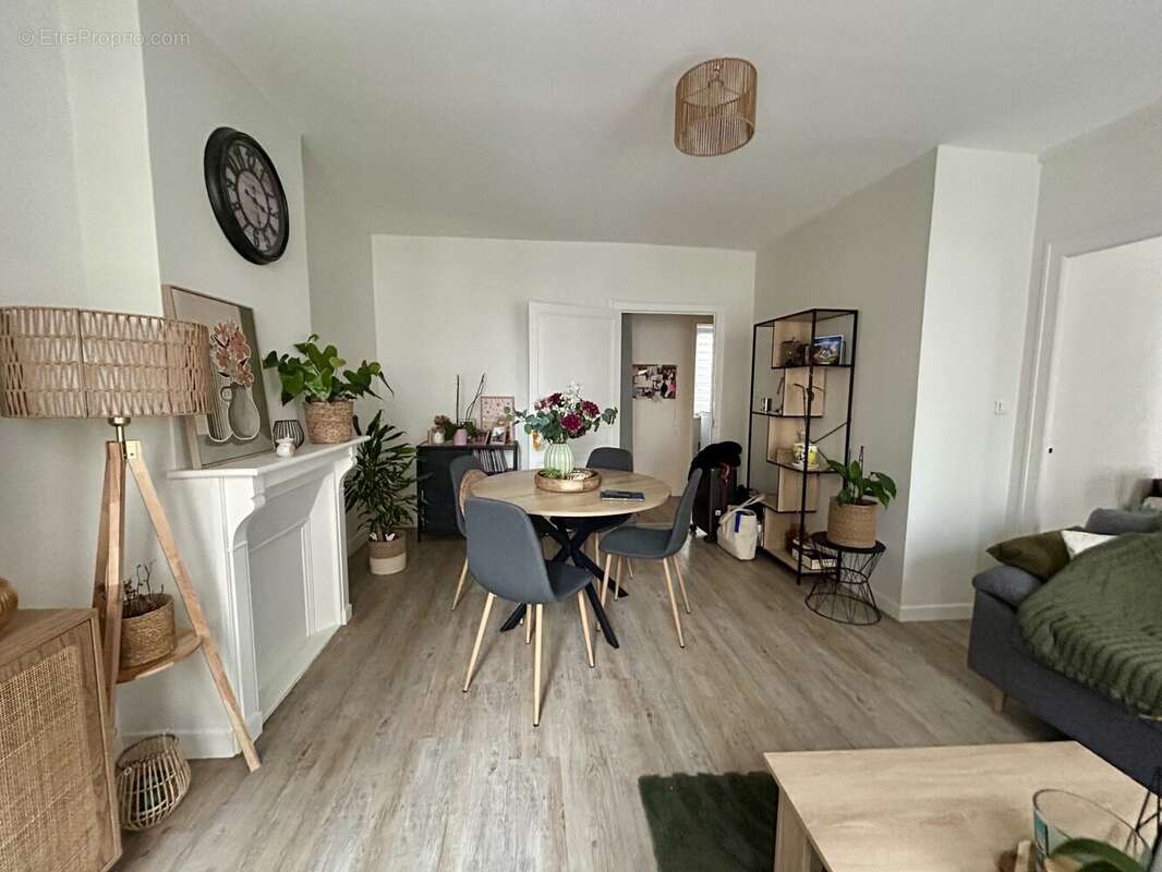 Appartement 120 m² à Limoges  - photo 3