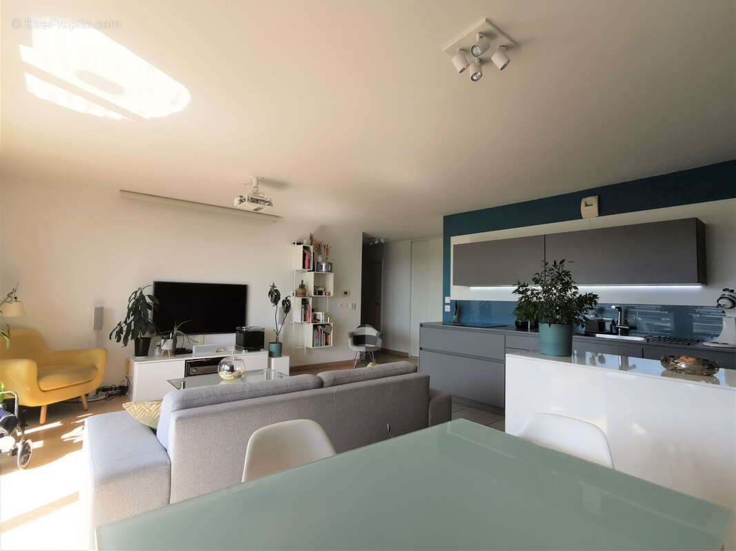 Appartement à ARGONAY