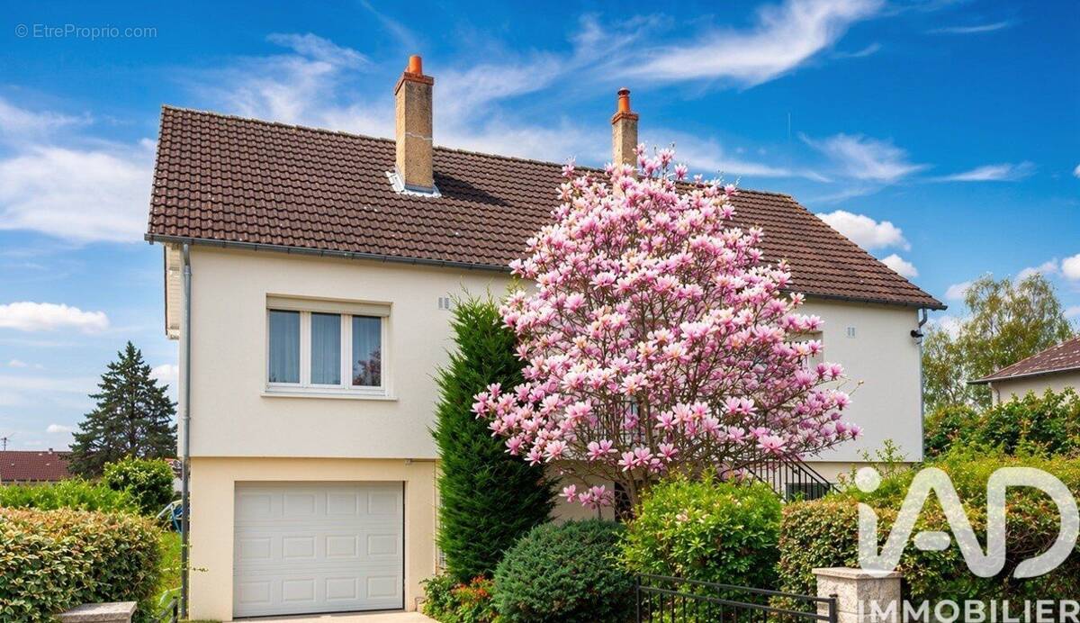 Photo 1 - Maison à LAMOTTE-BEUVRON