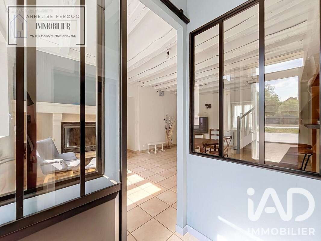 Maison 367 m² à Marzy  - photo 6