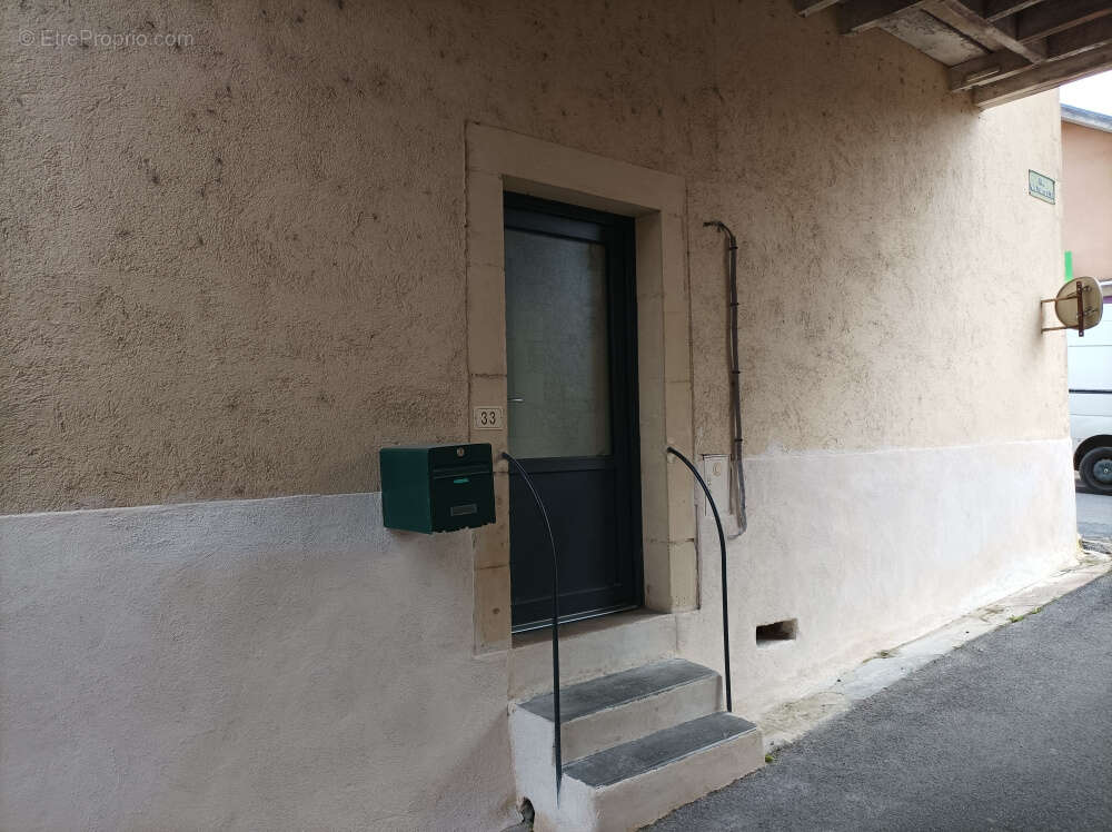 Appartement à DURAVEL