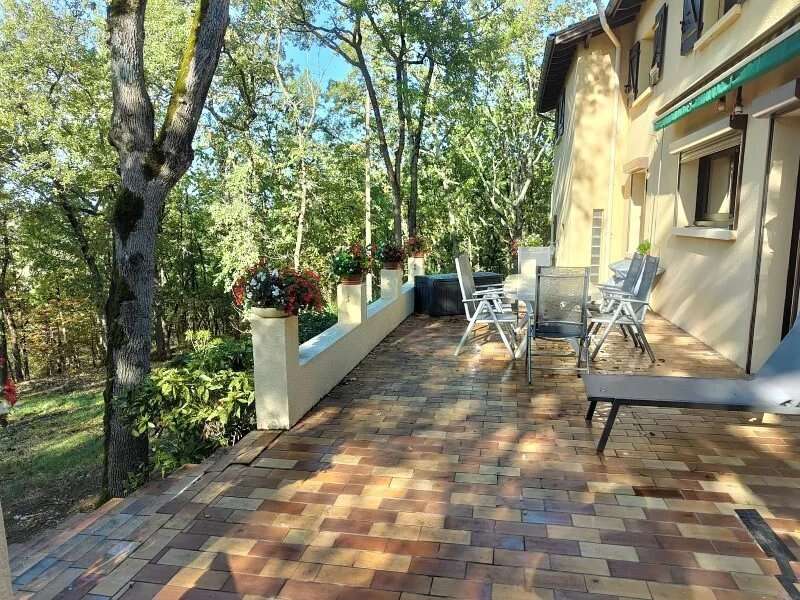 Villa de caractère dans un cadre privilégié - photo 15