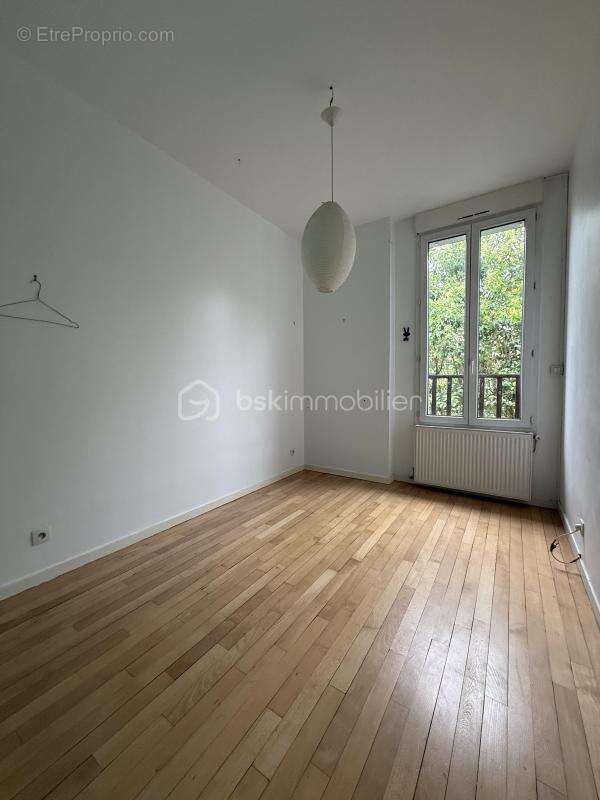 Toulouse – Boulevard de la Gare – Appartement T4 de caractère de 97 m² avec boxe - photo 9