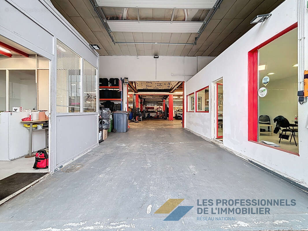 Commerce à LA RAVOIRE