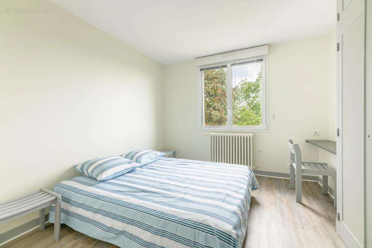 Maison de 8 pièces de 190.27 m² à Saint-Pierre-des-Corps - photo 7