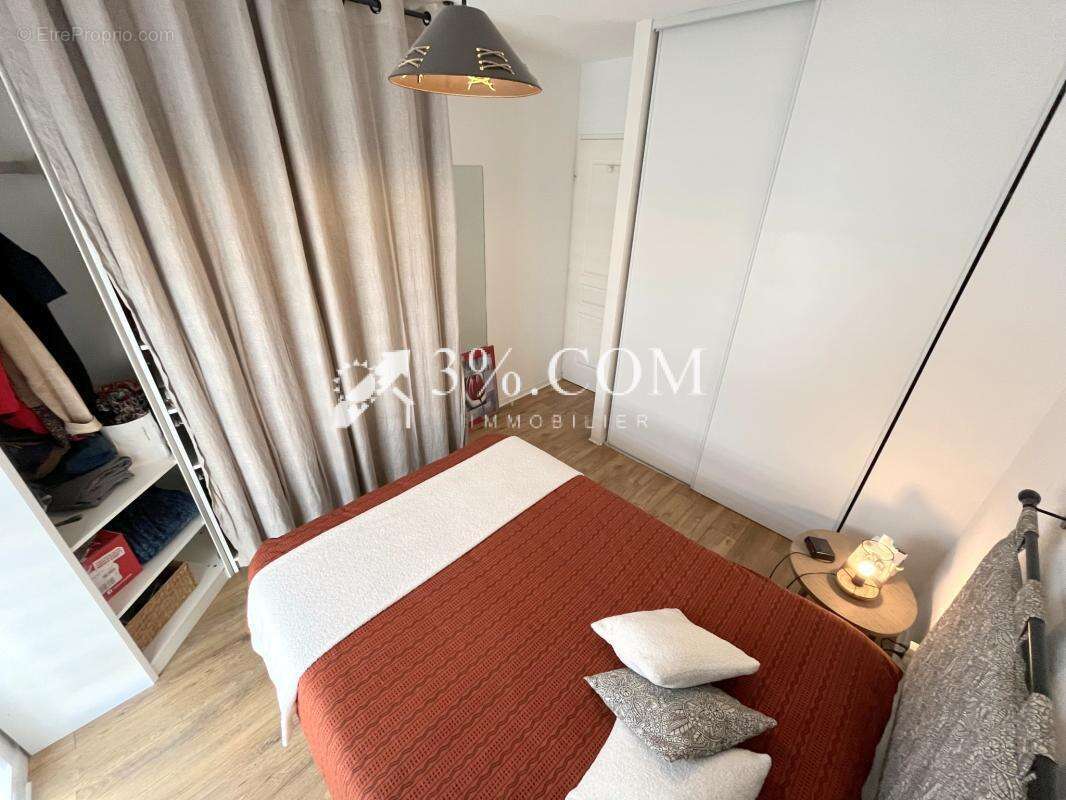 Appartement à INDRE