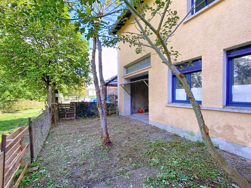 Maison à HAN-SUR-MEUSE