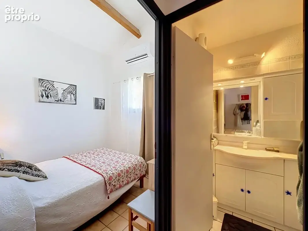 Appartement T3 vue mer et collines - photo 7