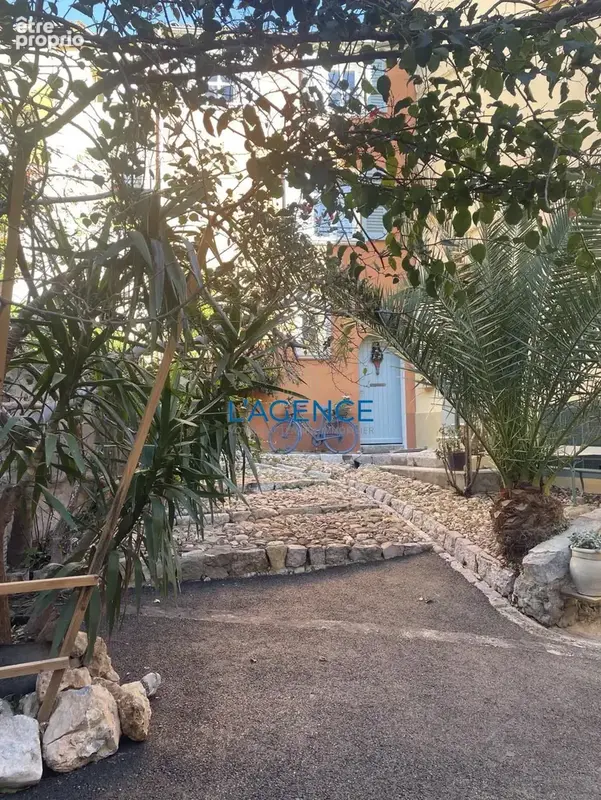 studio de 22.70m2 sans travaux dans un lieux chargé d'histoire - photo 3
