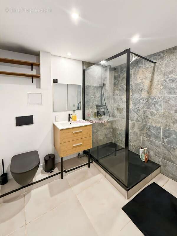 Maison 73 m² à Saint-Pierre  - photo 16