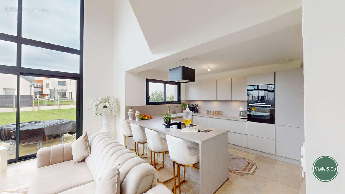 Maison à BLAINVILLE-SUR-ORNE