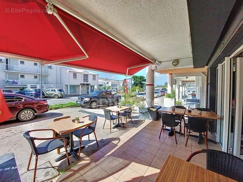 Commerce à SAINT-MARTIN