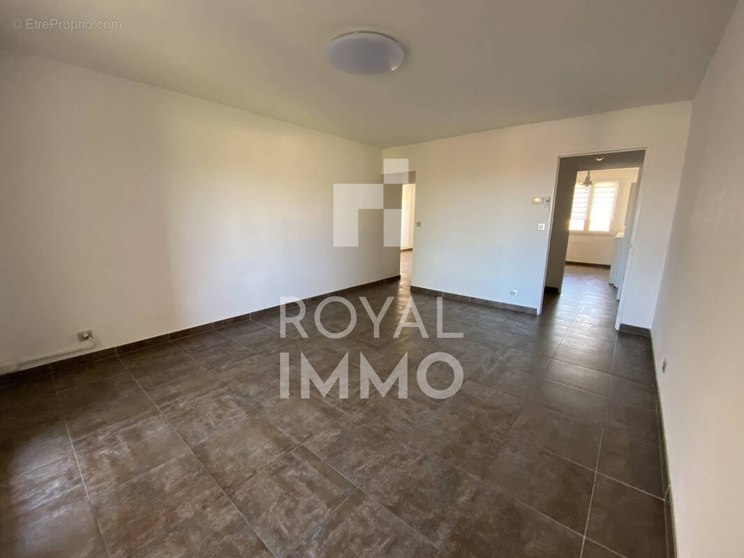 Appartement à SANARY-SUR-MER