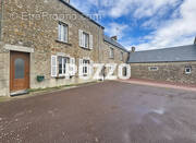 Maison à CREANCES