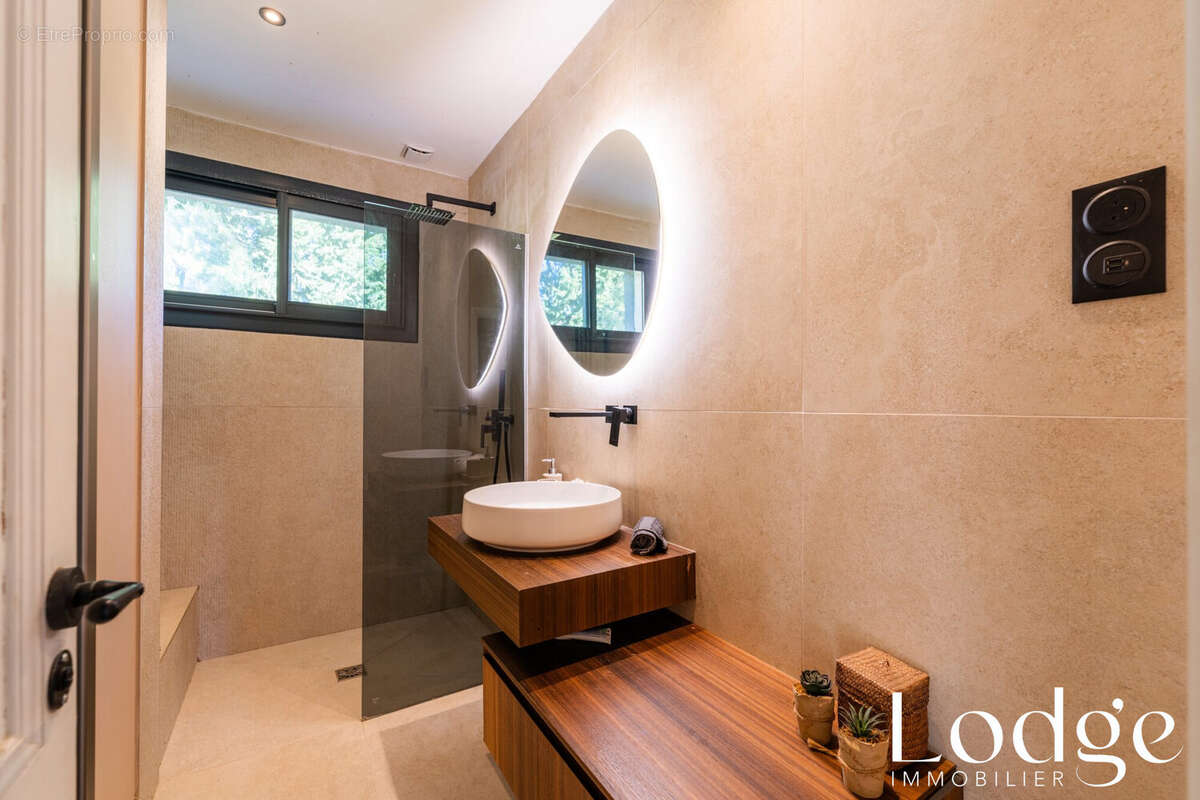 Maison à AIX-EN-PROVENCE