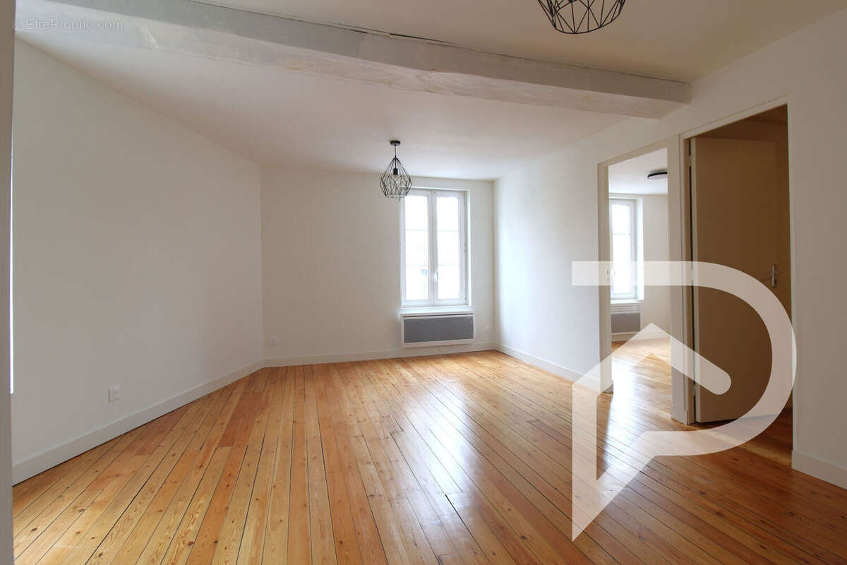 Appartement à PONT-SAINTE-MAXENCE