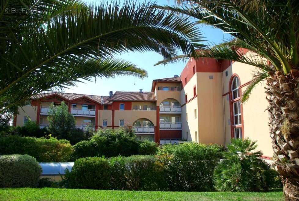INVESTISSEMENT LOCATIF  DAX  Résidence de tourisme Les Demeures de Borda 1 - 6.42 % de rentabilité - photo 12