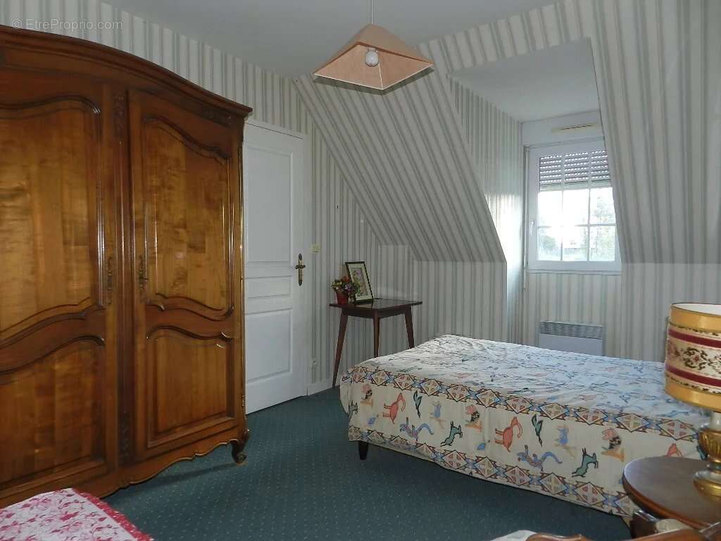 Maison à CREVECOEUR-EN-AUGE