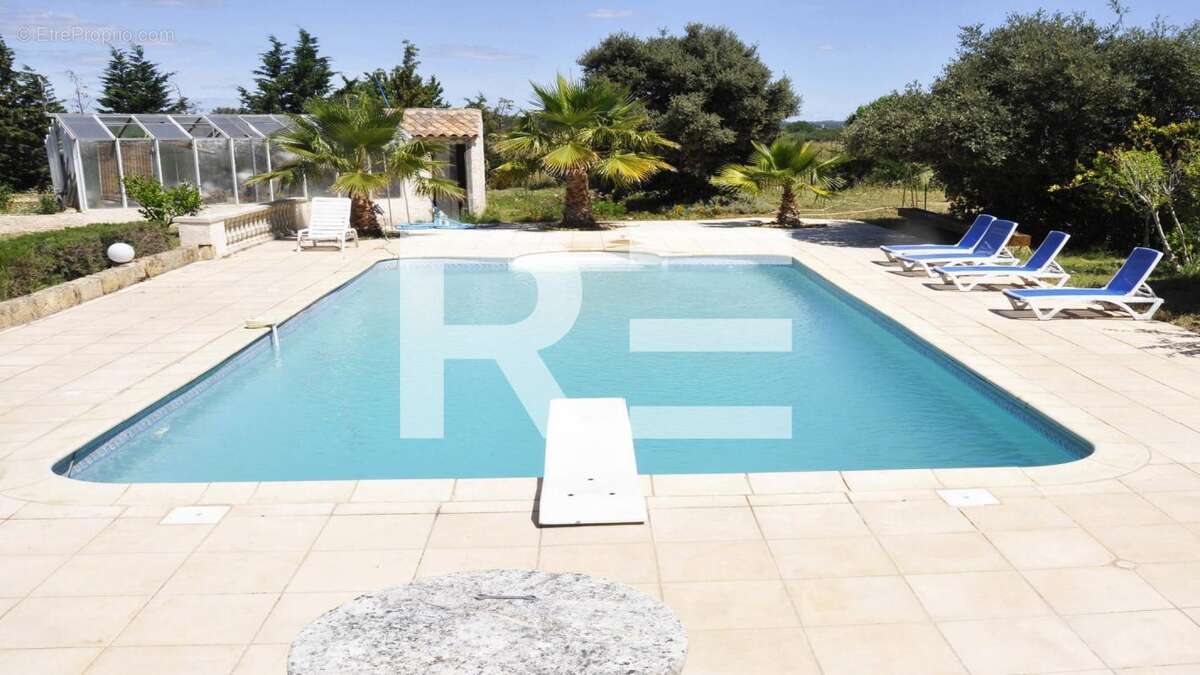 Maison à AIGUES-VIVES