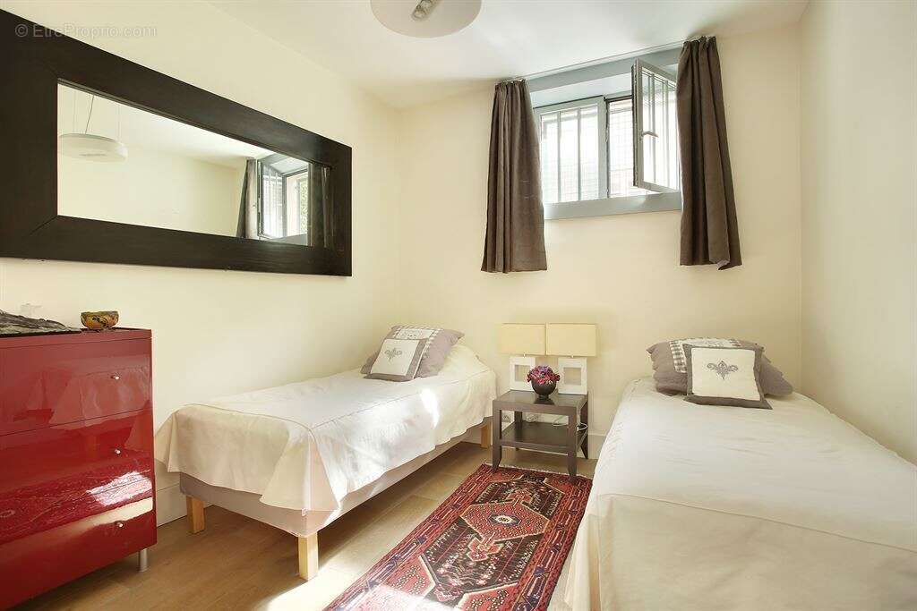 Appartement à PARIS-20E