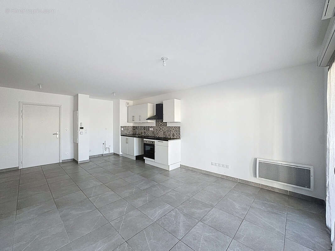 Appartement à TRETS