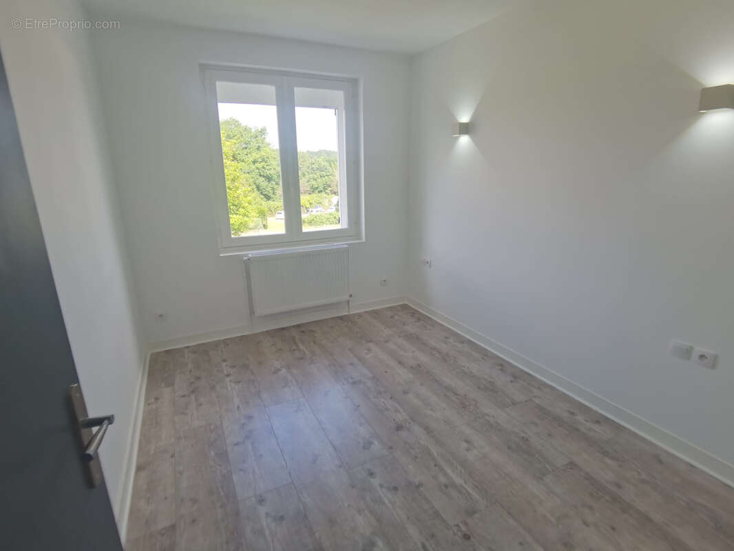 Maison à CHASSENEUIL-SUR-BONNIEURE