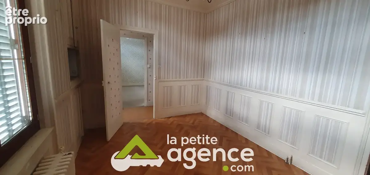 Maison de Ville 8 Pièces 92 m2 - photo 10