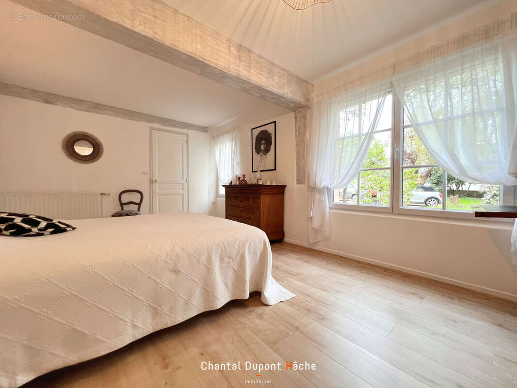 Maison à CHARTRES