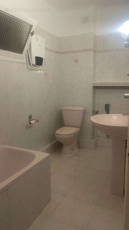 Appartement T3 de 62 m² à 20 mètres de la plage, Emplacement exceptionnel en front de mer - photo 6