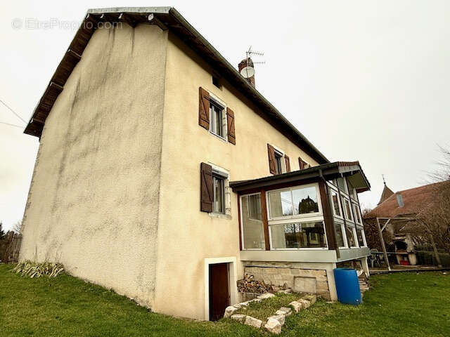Maison à L&#039;HOPITAL-DU-GROSBOIS