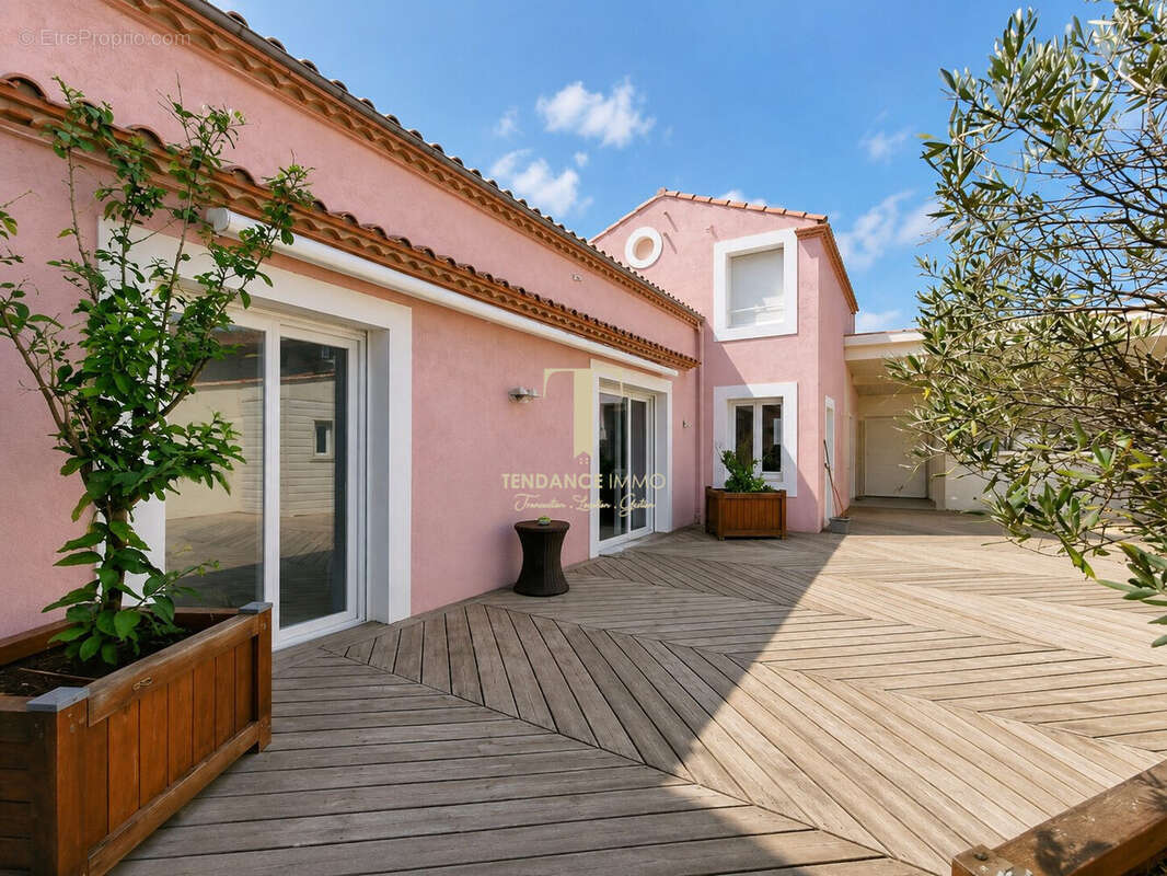 Maison 180 m² à Gruissan  - photo 4