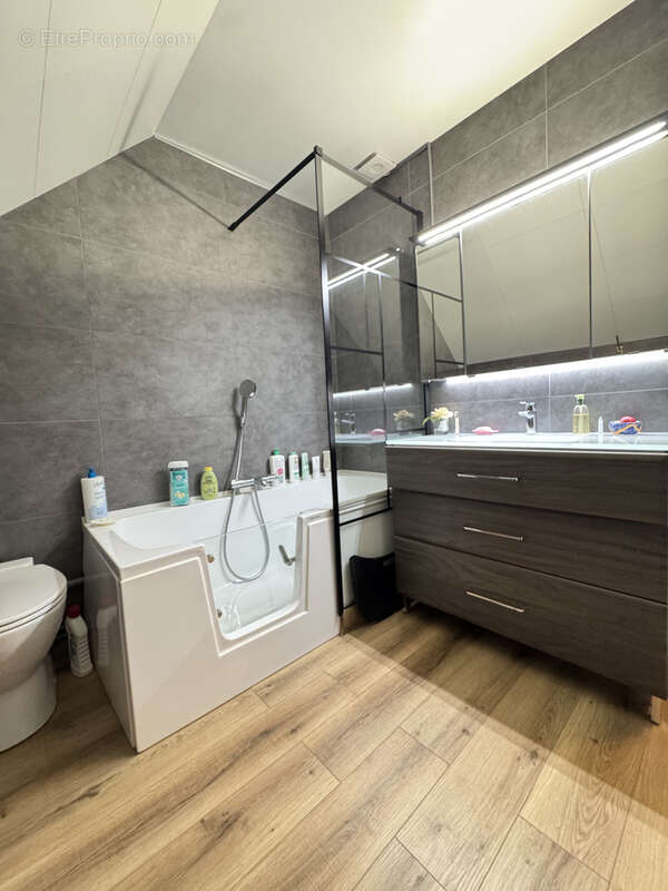 Maison à TREMBLAY-EN-FRANCE