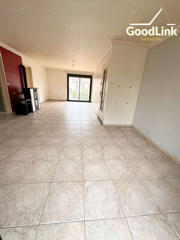 Maison à MILLY-LA-FORET