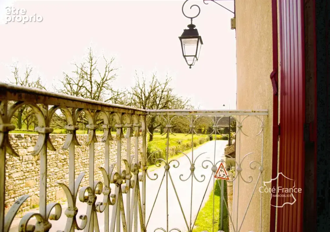 Jolie maison avec cabanon, jardin, garage et toiture neuve - photo 13